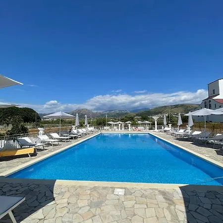 Del Sole Riviera Dei Cedri Bed & Breakfast 3*