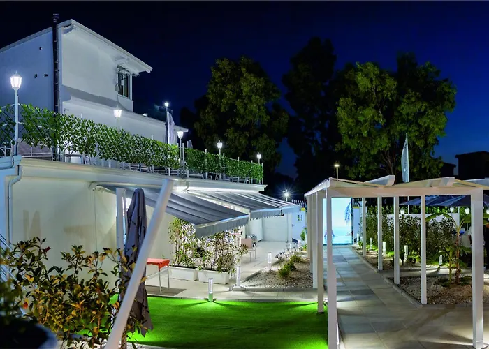 Del Sole לינה וארוחת בוקר 3*