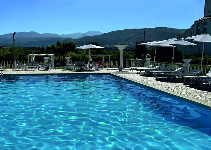 Del Sole לינה וארוחת בוקר